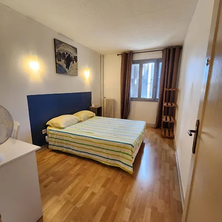 Appartement Grand Vue Sur La Cite !